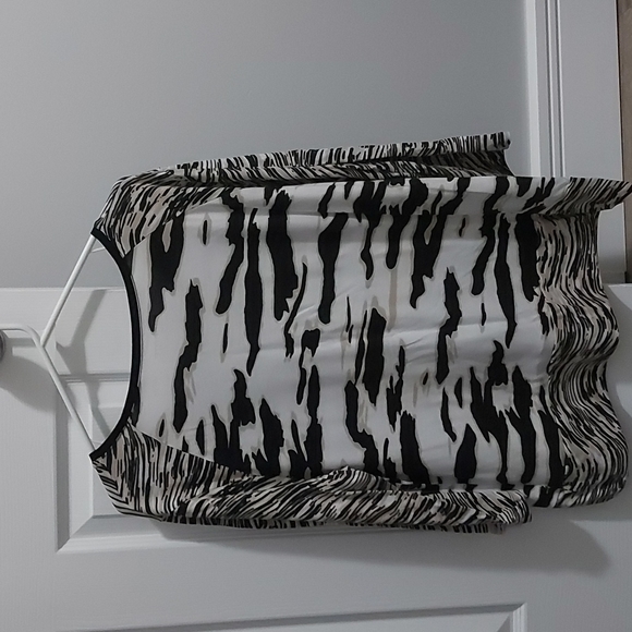 Zenergy by Chico's size 3 top - Picture 3 of 3